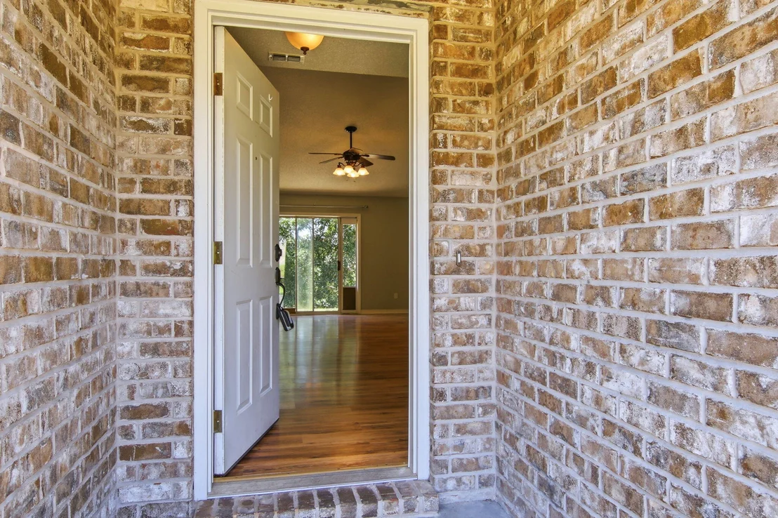 Photo of 330 Egan Drive
