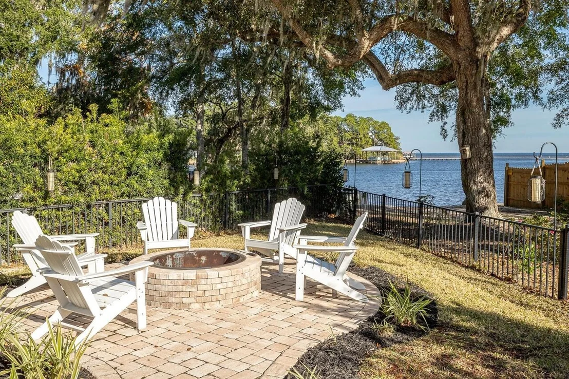 Photo of 159 Beacon Point Drive