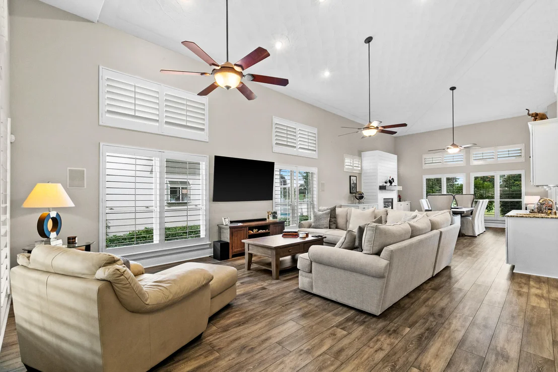 Photo of 679 Emerald Bay Drive