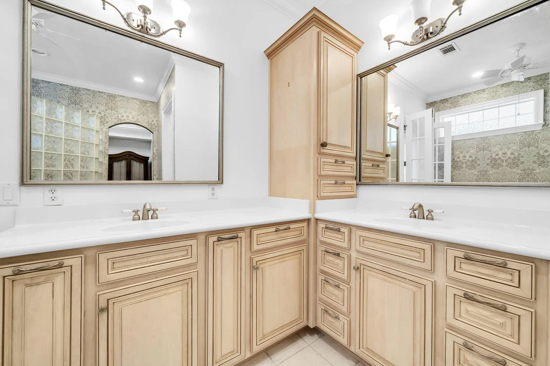 Photo of 31 Seabreeze Place