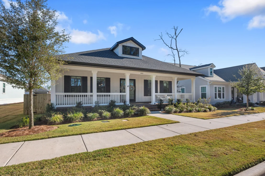 Photo of 405 Sweetgrass Lane