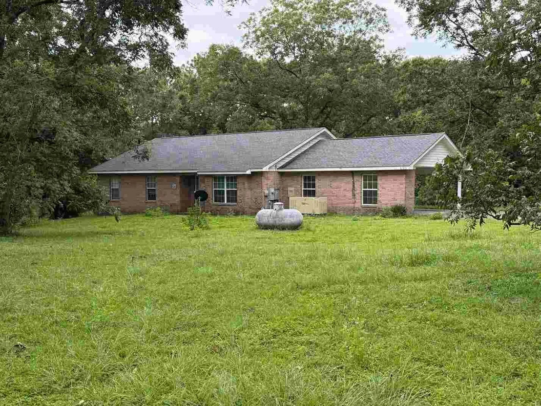 Photo of 6100 Barnes Road