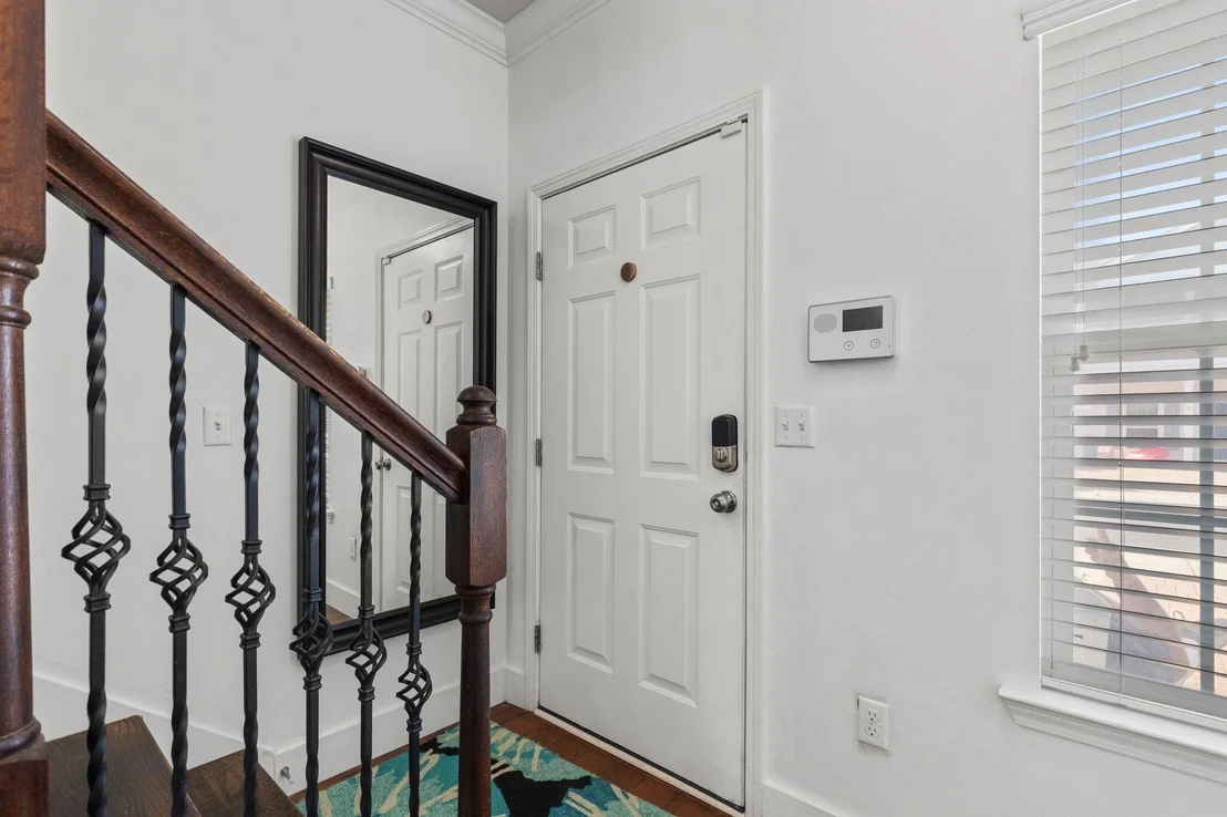 Photo of 12 St Vincent Lane