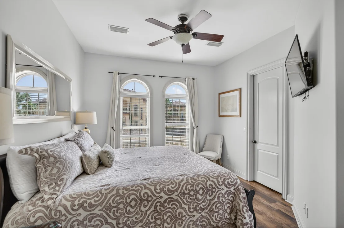 Photo of 212 Rue St Tropez