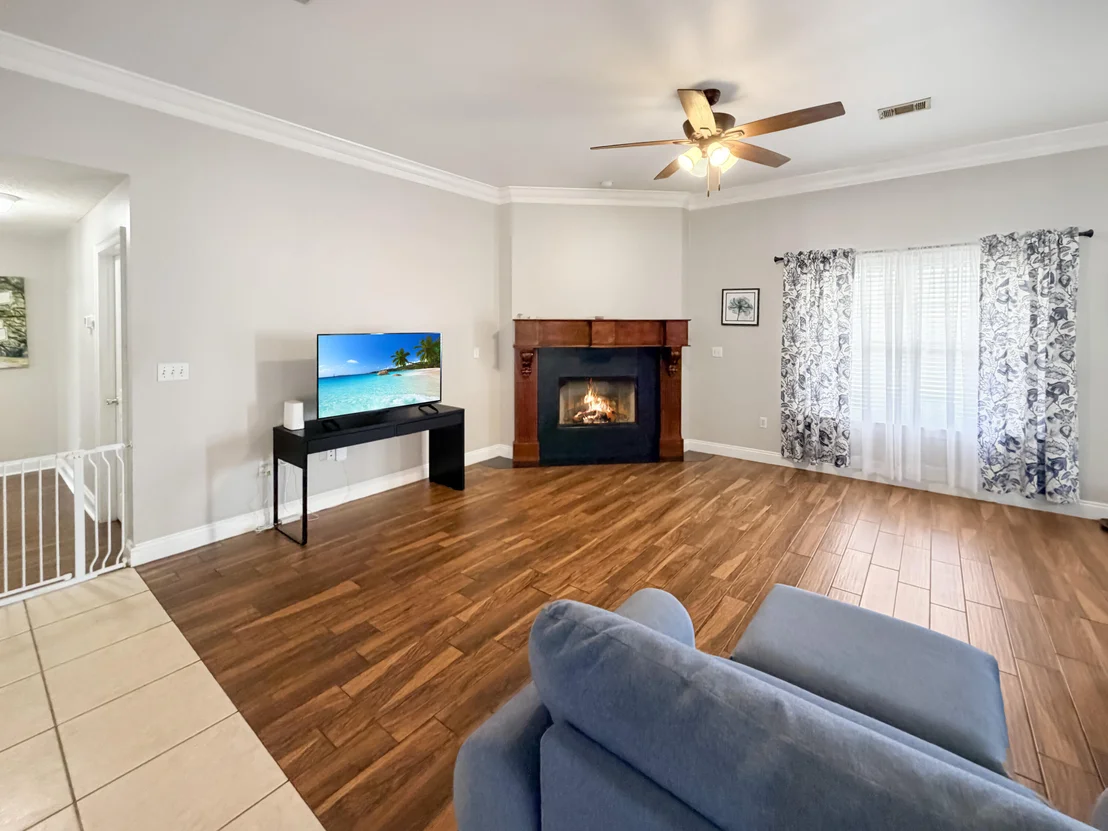Photo of 3003 Colonial Circle