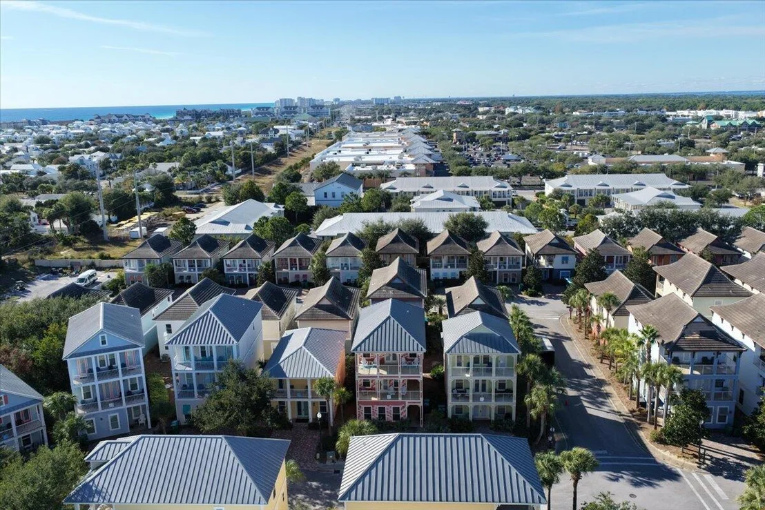 Photo of 210 W. Grand Key