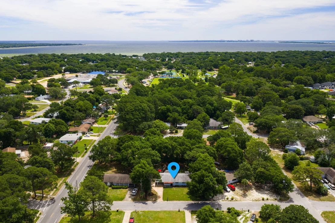 Photo of 59 NE Oregon Drive