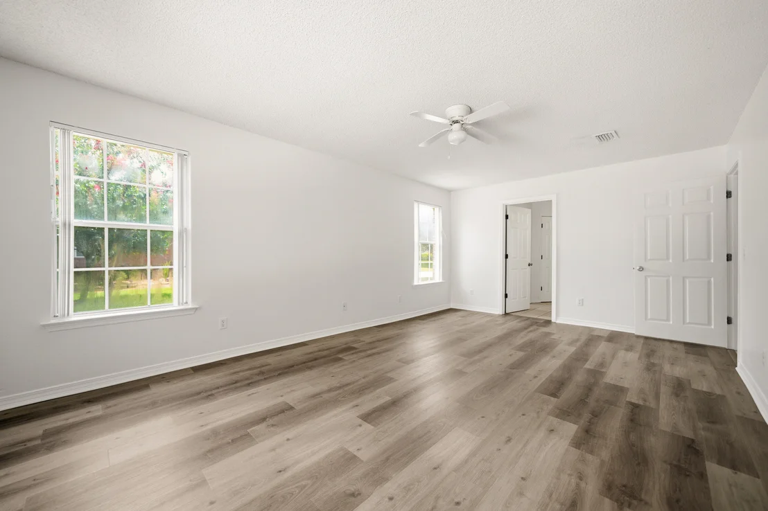 Photo of 2016 Candlewood Drive