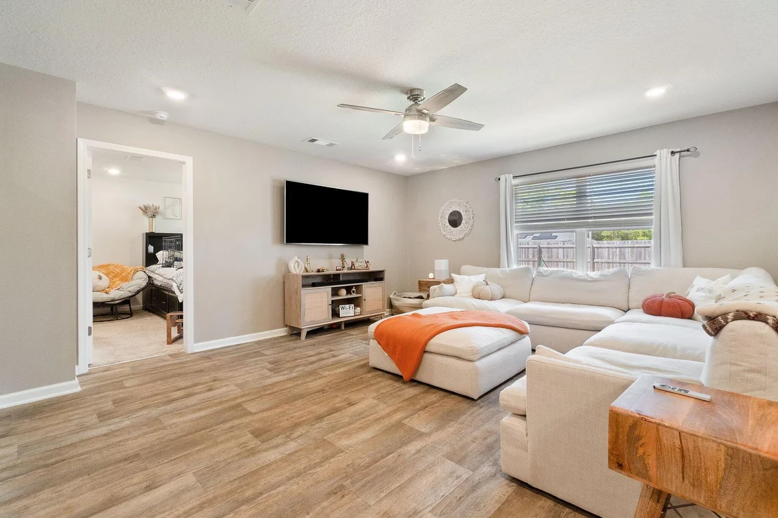 Photo of 4177 Chickadee Street