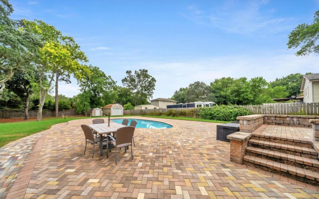 Photo of 536 Benning Drive