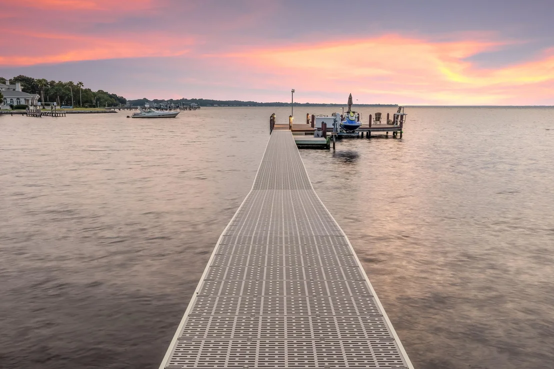 Photo of 4300 Breakwater Drive