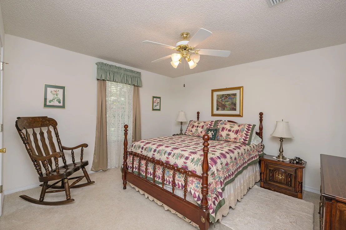 Photo of 5843 Saratoga Drive