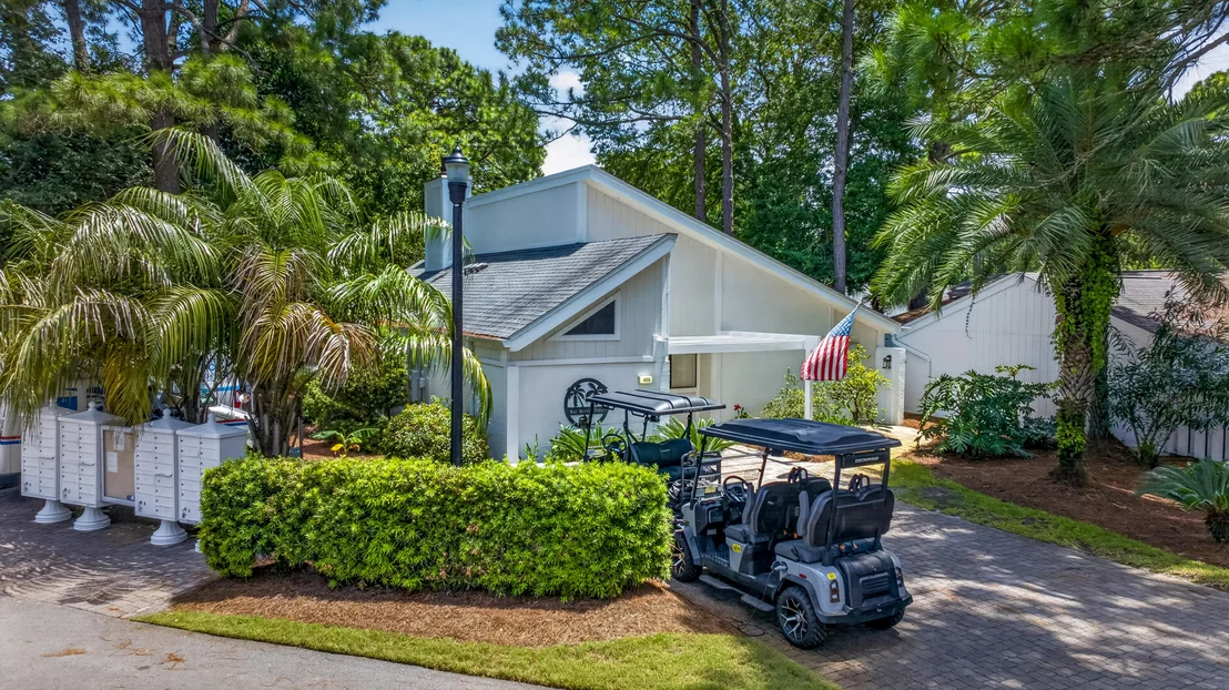 Photo of 496 Linkside Drive