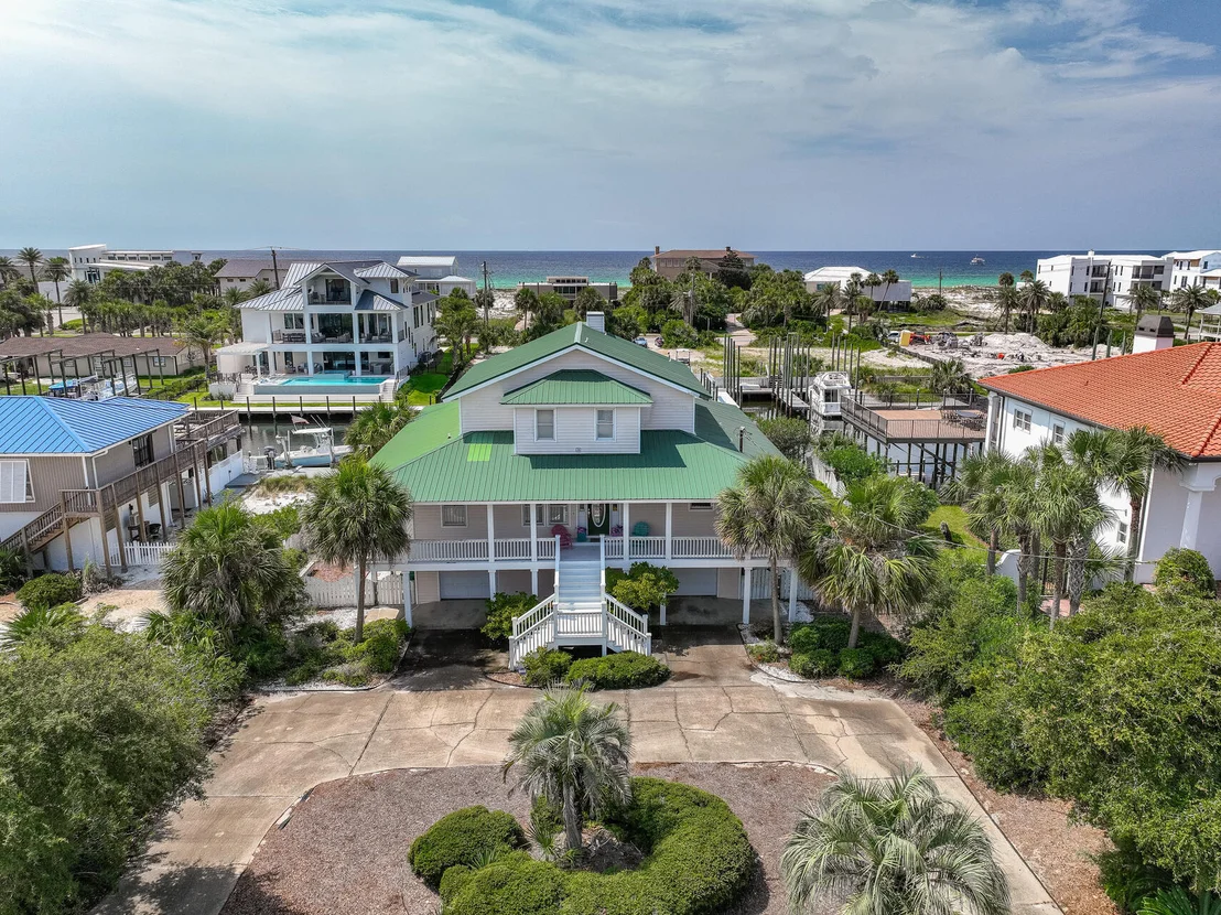 Photo of 604 Magnolia Drive