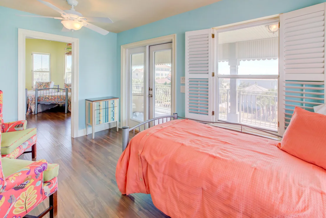 Photo of 4498 Ocean View Drive