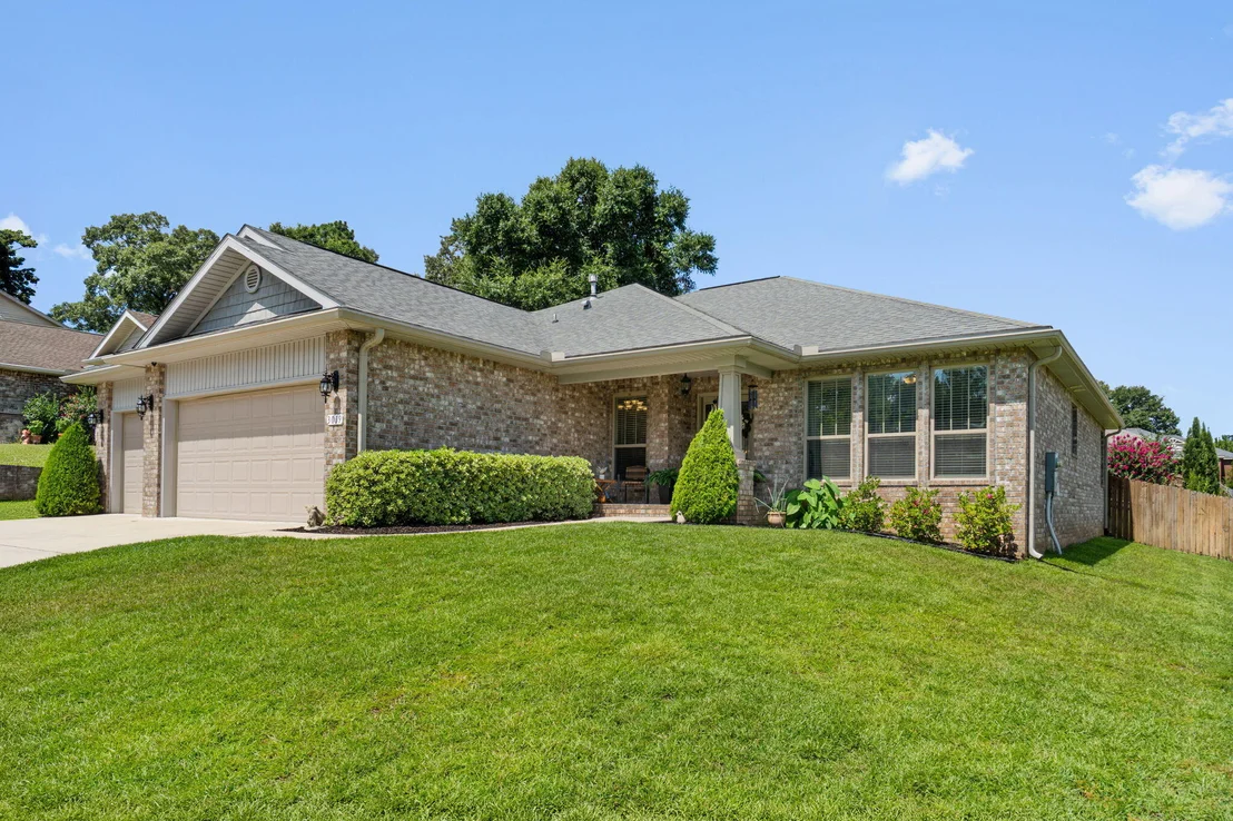 Photo of 3019 Crown Creek Circle