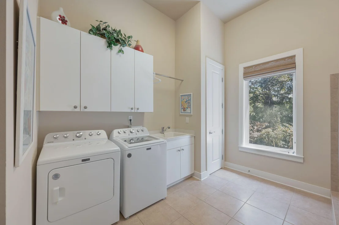 Photo of 2943 Pine Valley Drive