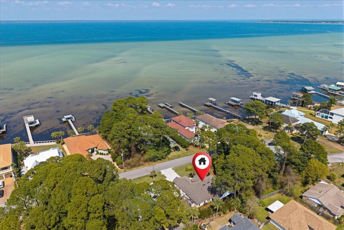 Photo of 627 Bayshore Drive