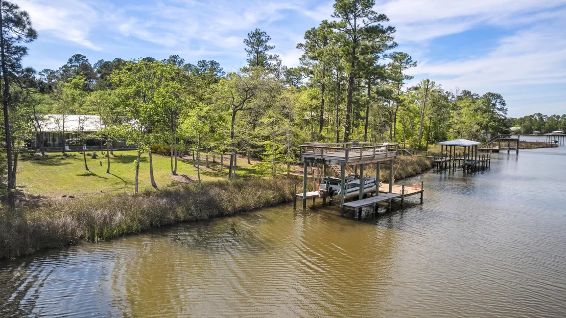 Photo of 528 Bay Grove Road