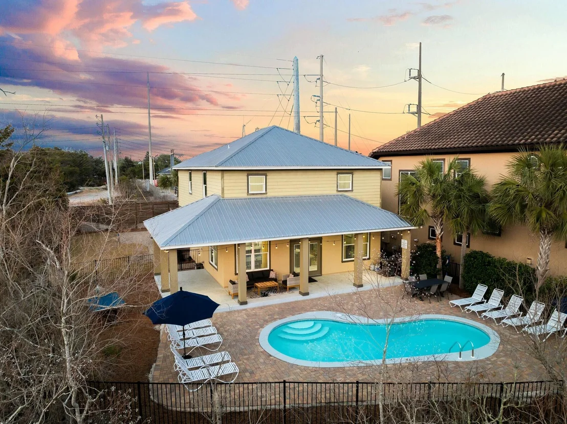 Photo of 4596 Paradise Isle