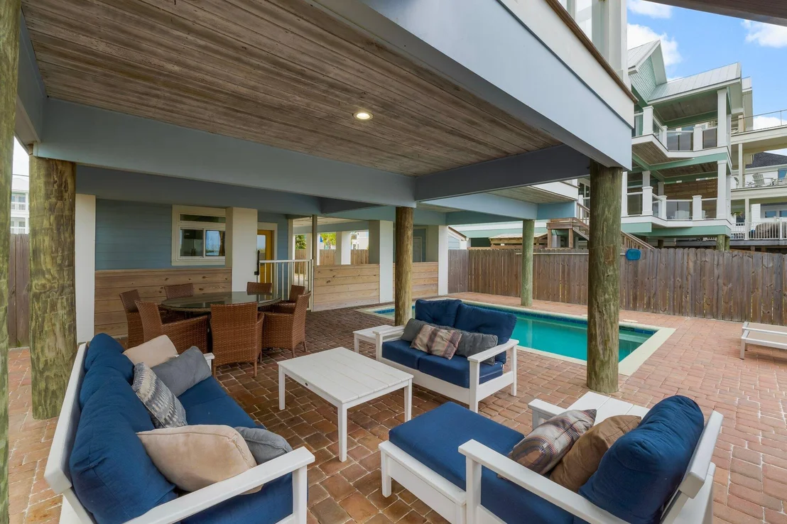 Photo of 9716 Beach Boulevard