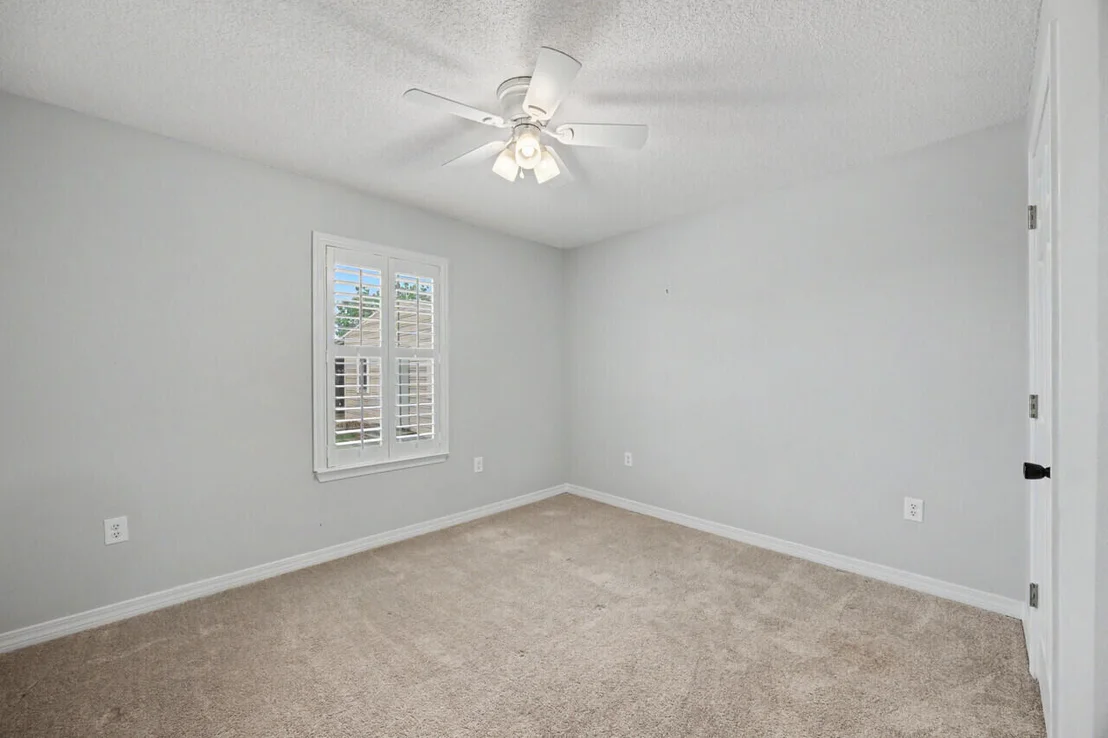 Photo of 4863 Traxx Street