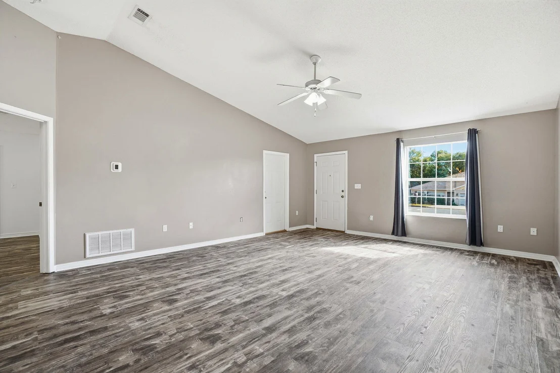 Photo of 209 Cabana Way