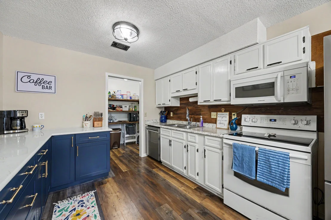 Photo of 226 Southview Drive