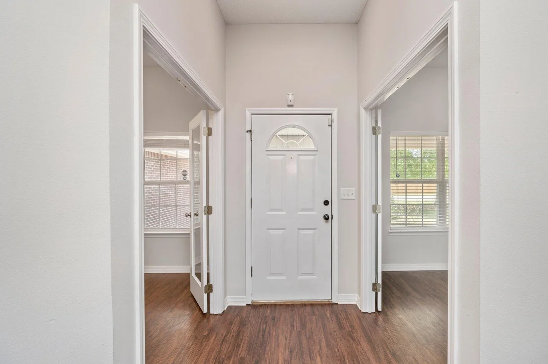 Photo of 1925 Hidden Springs Drive