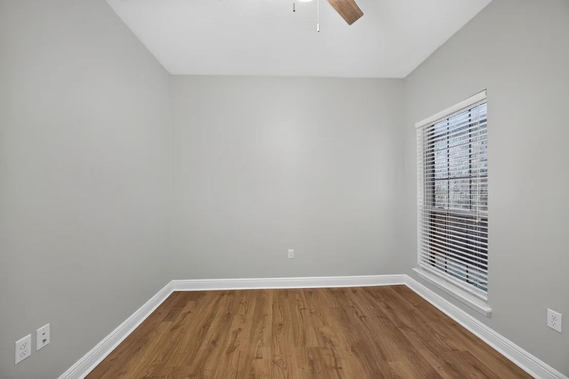 Photo of 726 Cocobolo Drive