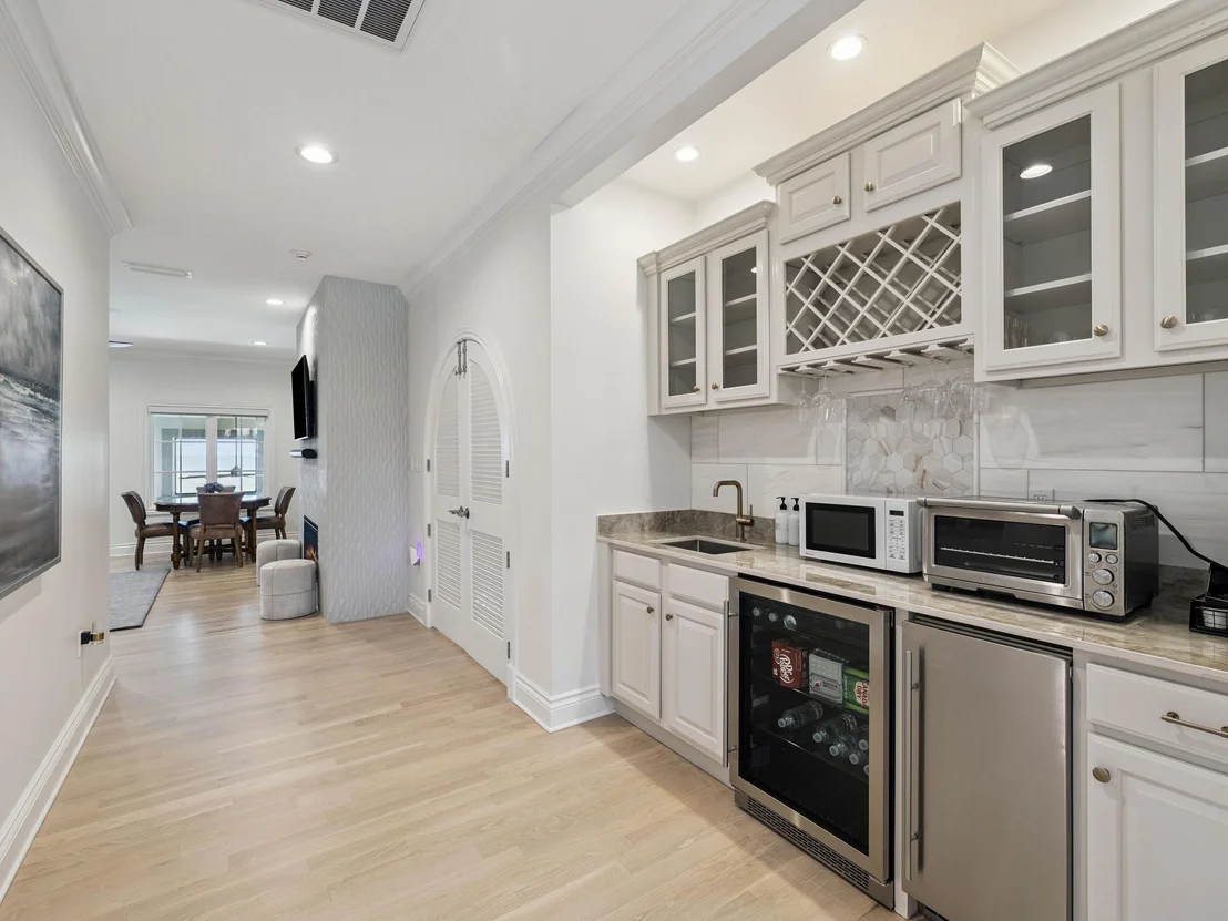 Photo of 3212 Bay Estates Circle