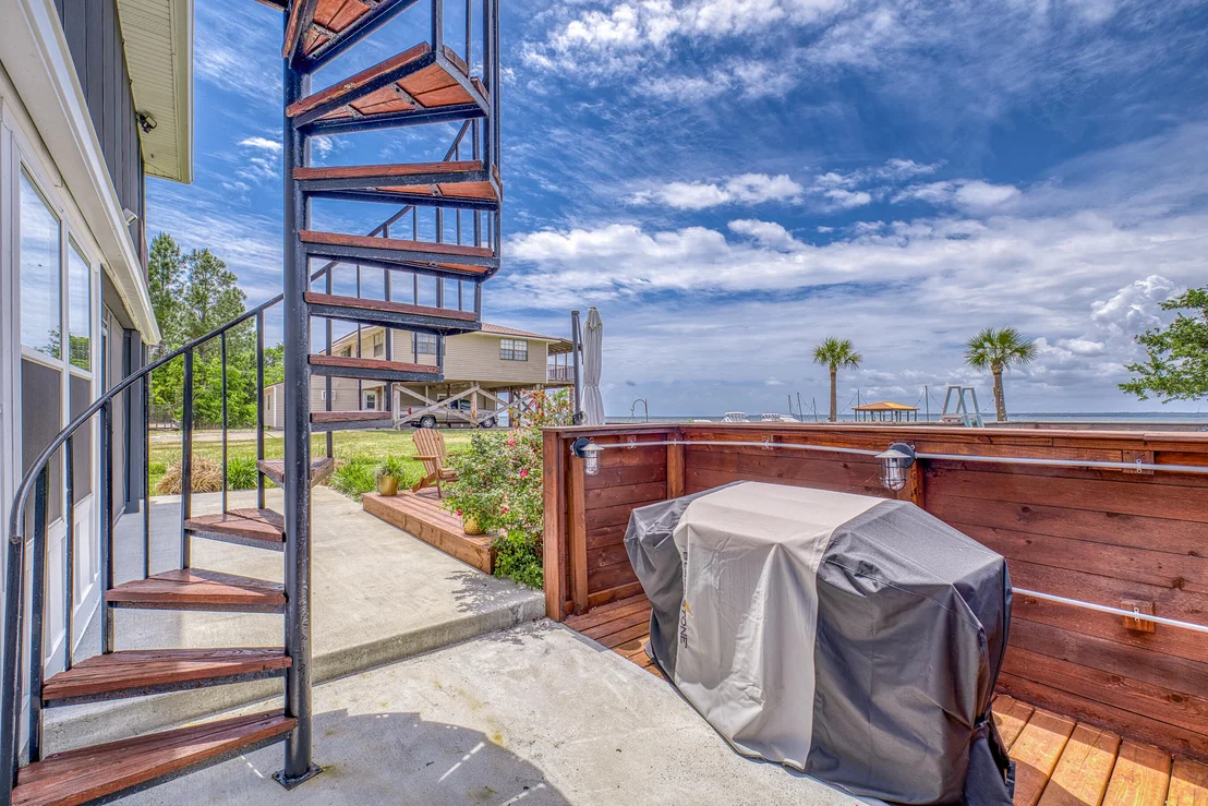 Photo of 1089 Pearson Road