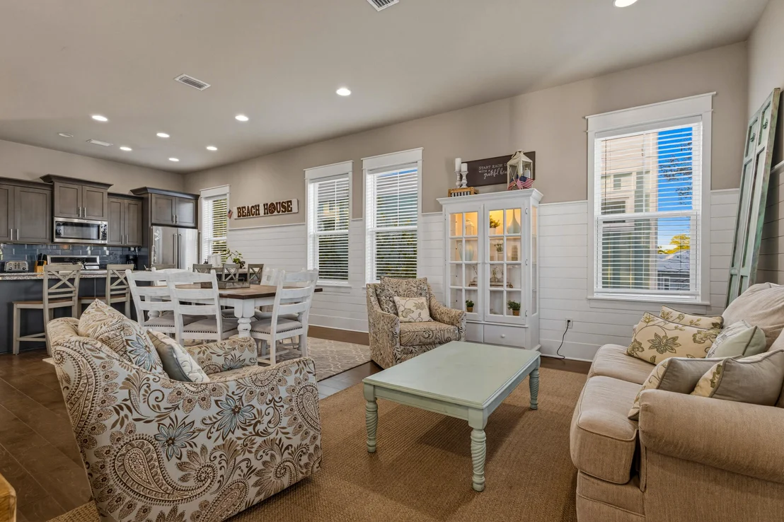 Photo of 301 Gulfview Circle
