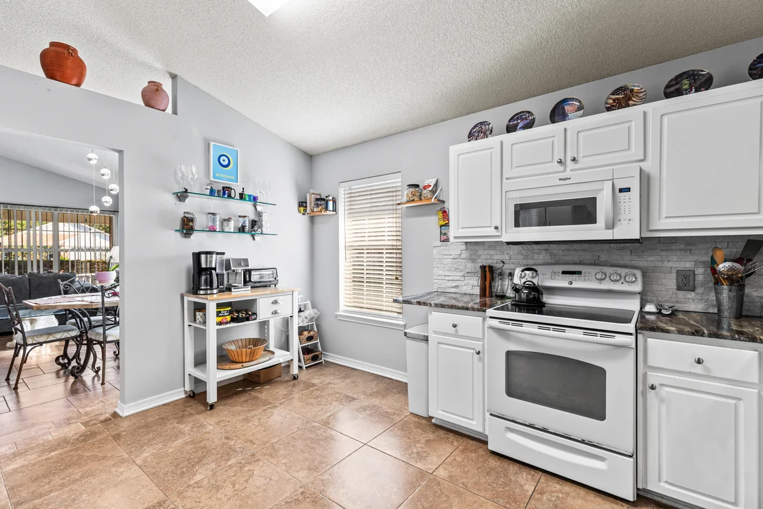 Photo of 9749 Leeward Way