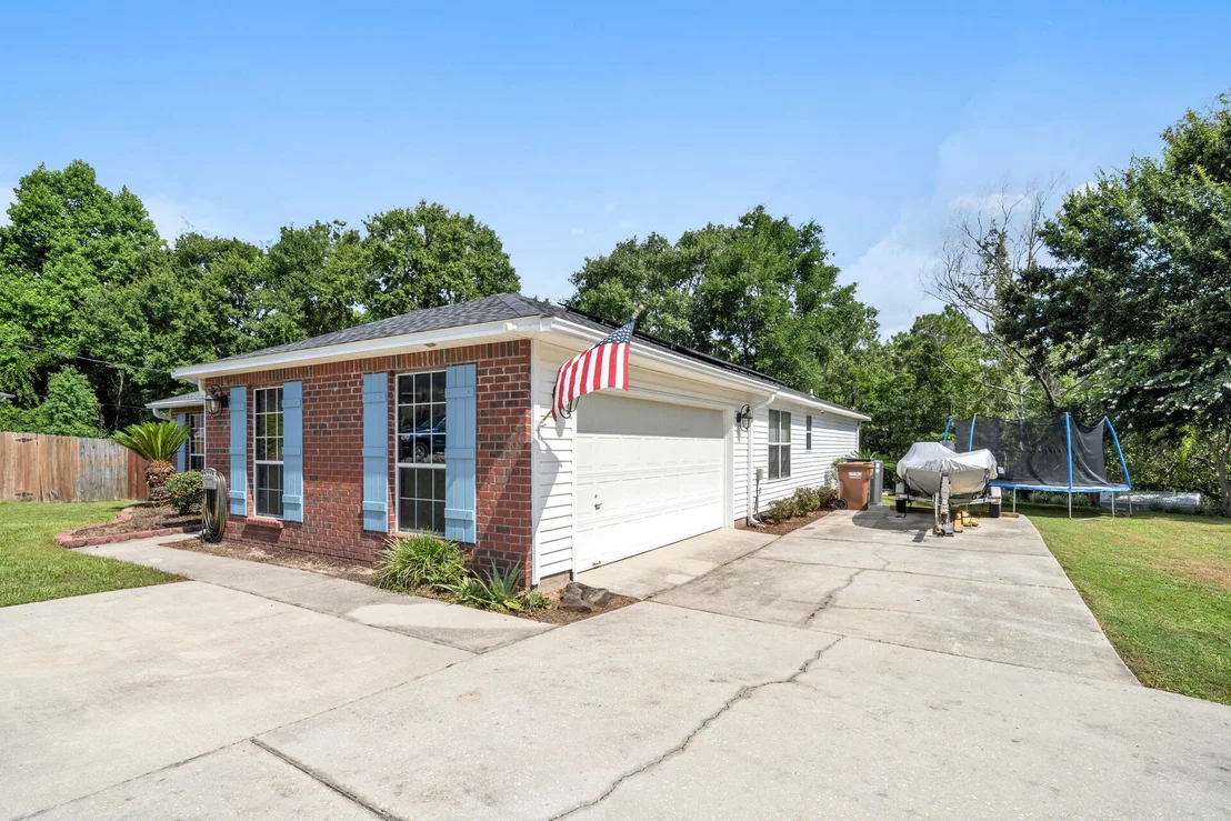 Photo of 318 Peggy Drive
