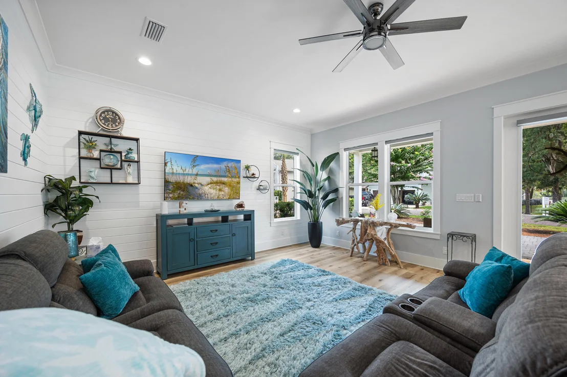 Photo of 90 Beacon Point Drive