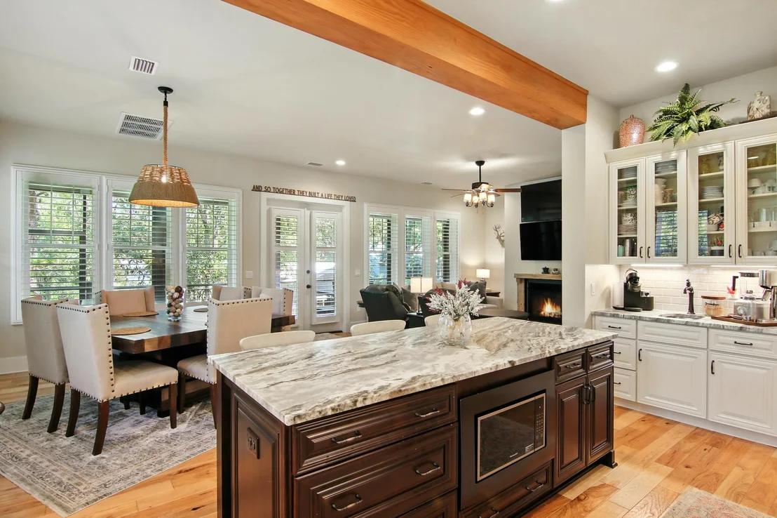 Photo of 400 Pitts Bayshore Drive