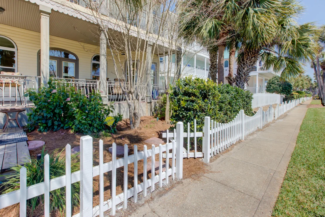 Photo of 4498 Ocean View Drive