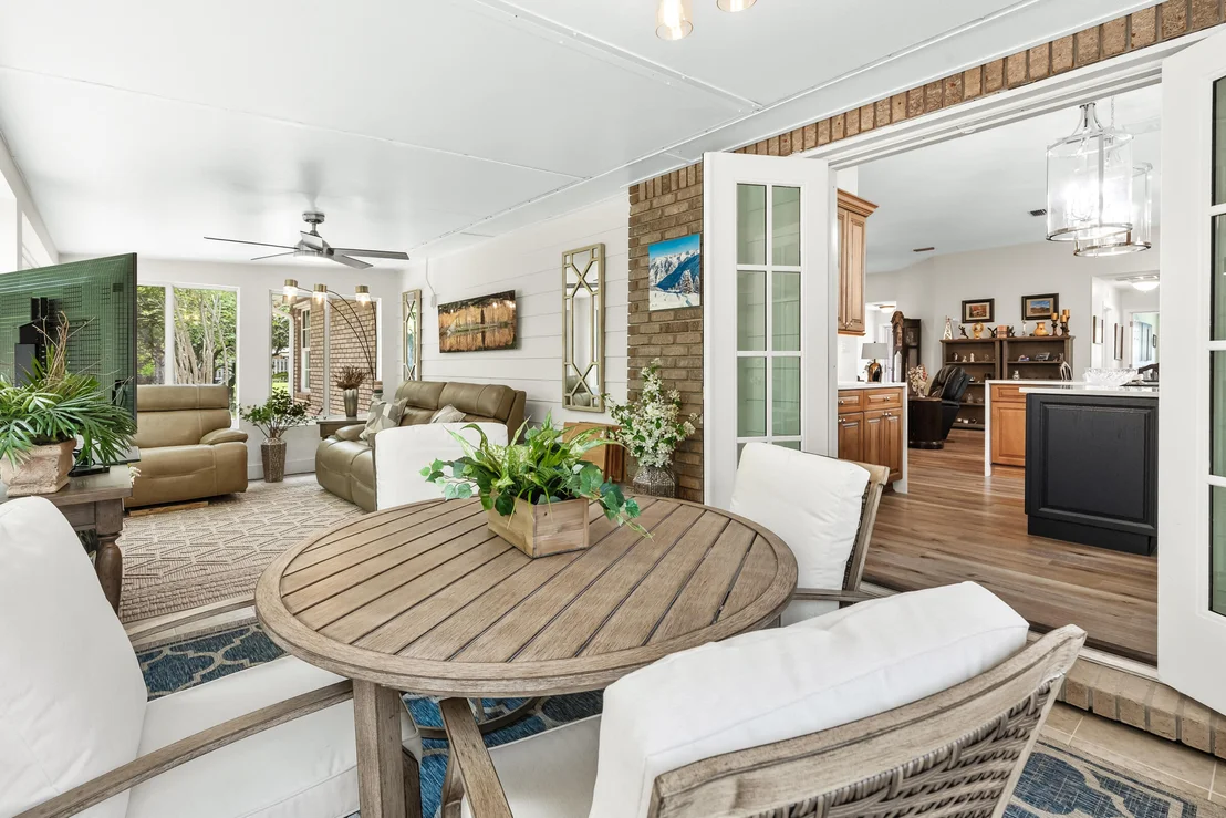 Photo of 204 Bay Tree Drive