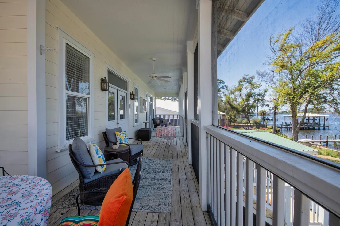 Photo of 1422 Lagrange Road