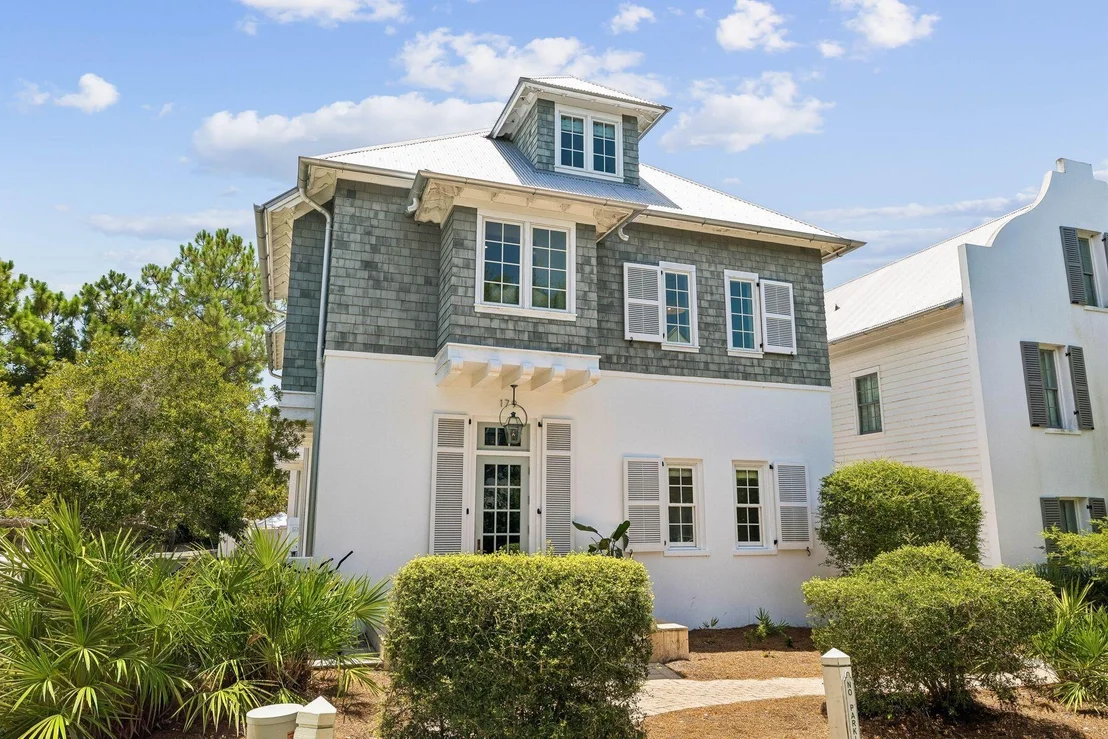 Photo of 179 E Kingston Road