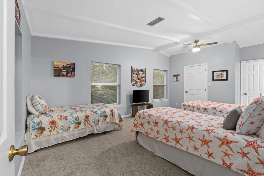 Photo of 391 Allen Loop Drive