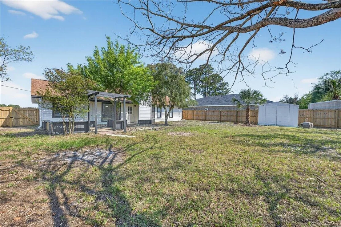 Photo of 1102 Quail Circle