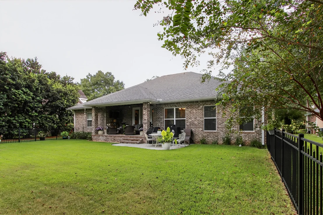 Photo of 4809 Grove Street