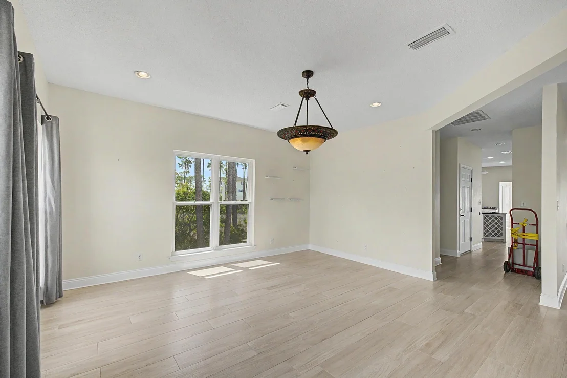 Photo of 4501 Bayside Drive