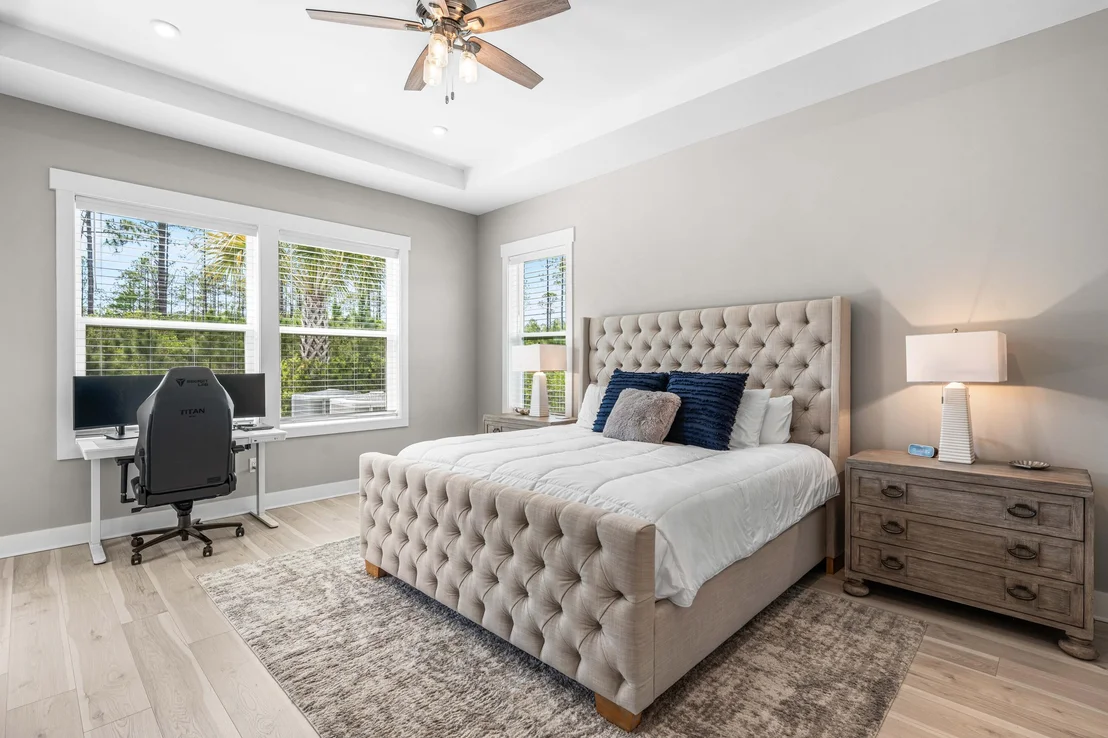 Photo of 446 W Lafayette Road