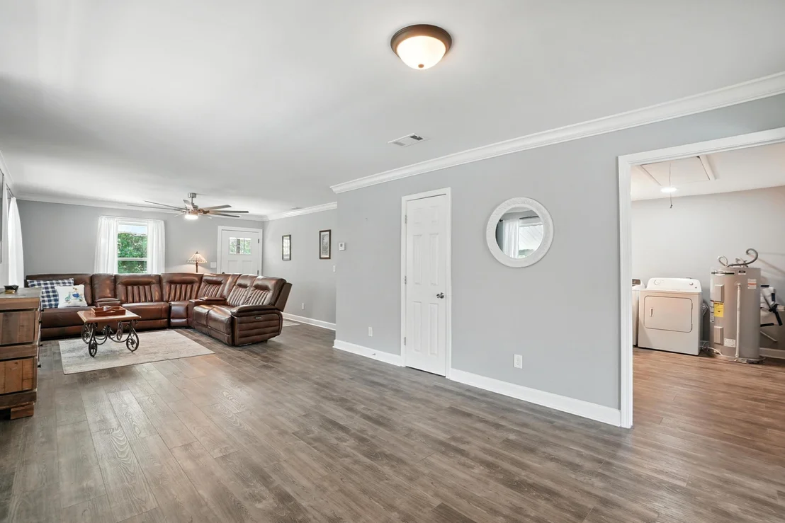 Photo of 4608 Riley Road