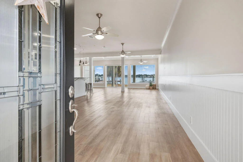 Photo of 901 Lighthouse Road