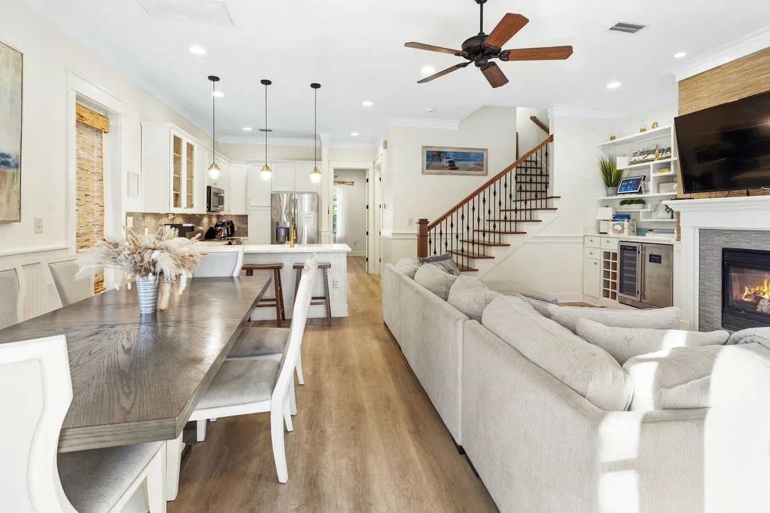 Photo of 2472 Bungalo Lane