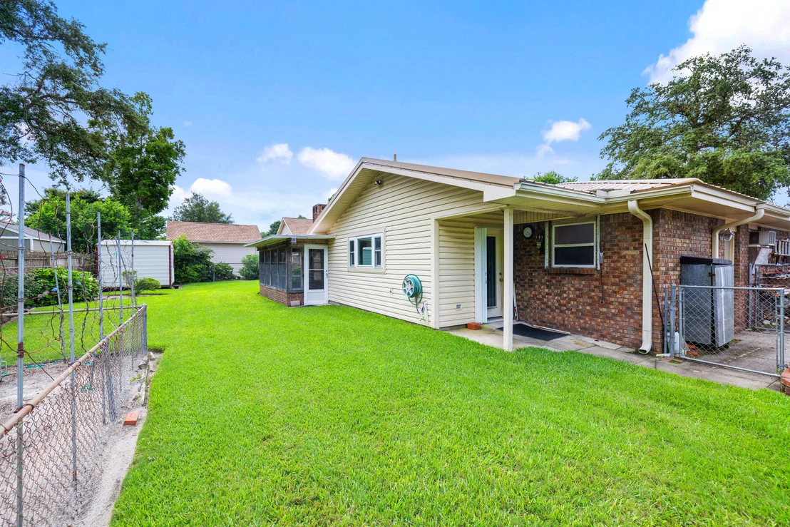 Photo of 21 Pebble Beach Drive